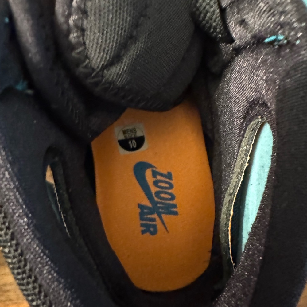 Nike Jordan 1 Zoom CMFT 2 Bleached Aqua Bright Citrus- Bought New Never Worn - Picture 8 of 8